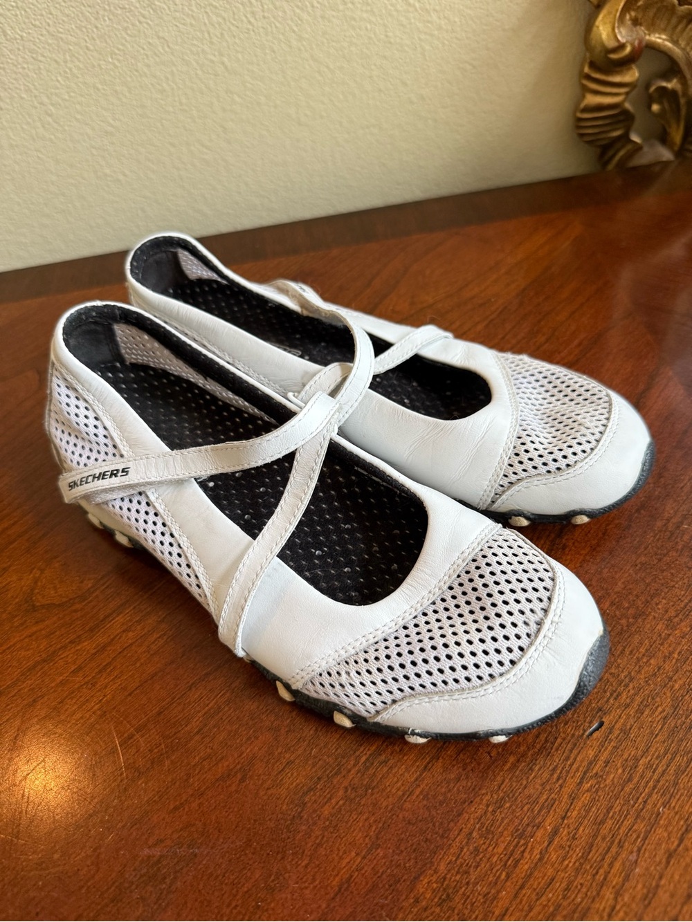 Sketchers white Maryjane style sneakers